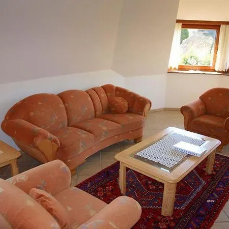 Wohnung-og-links-id-151 Apartment *